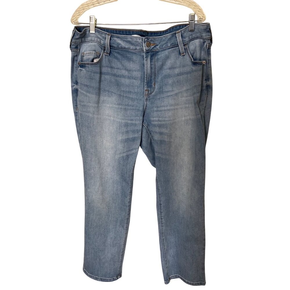 Old‎ Navy Womens Plus Size 18 Plus Power Straight Jeans Light Wash Denim
